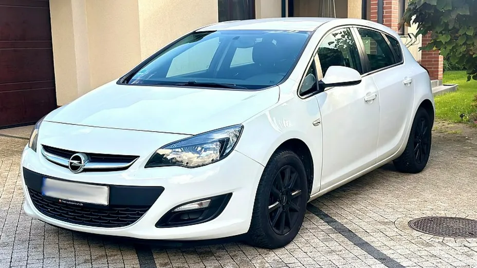 OPEL Astra -