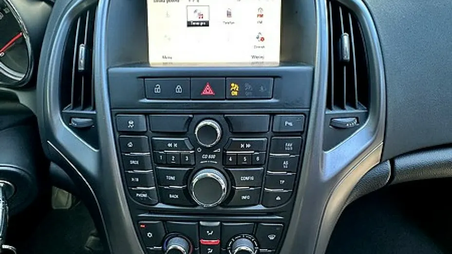 OPEL Astra -