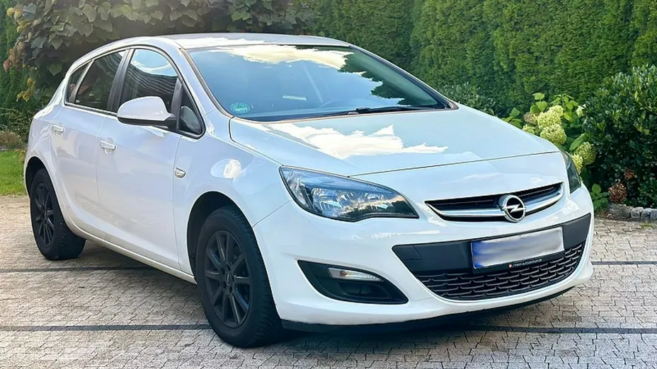 OPEL Astra -