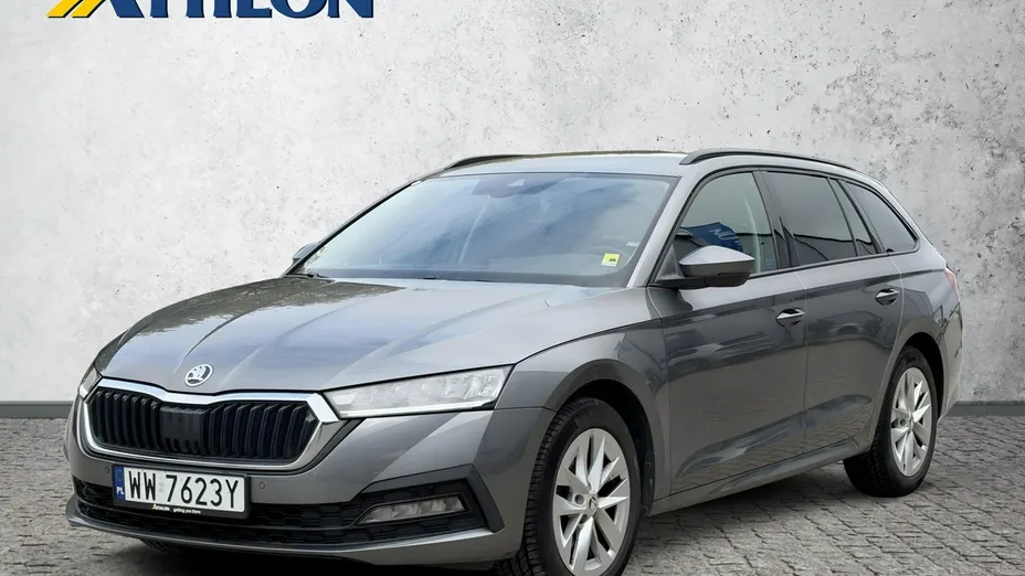 SKODA Octavia -