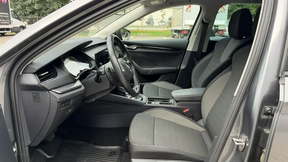 SKODA Octavia -