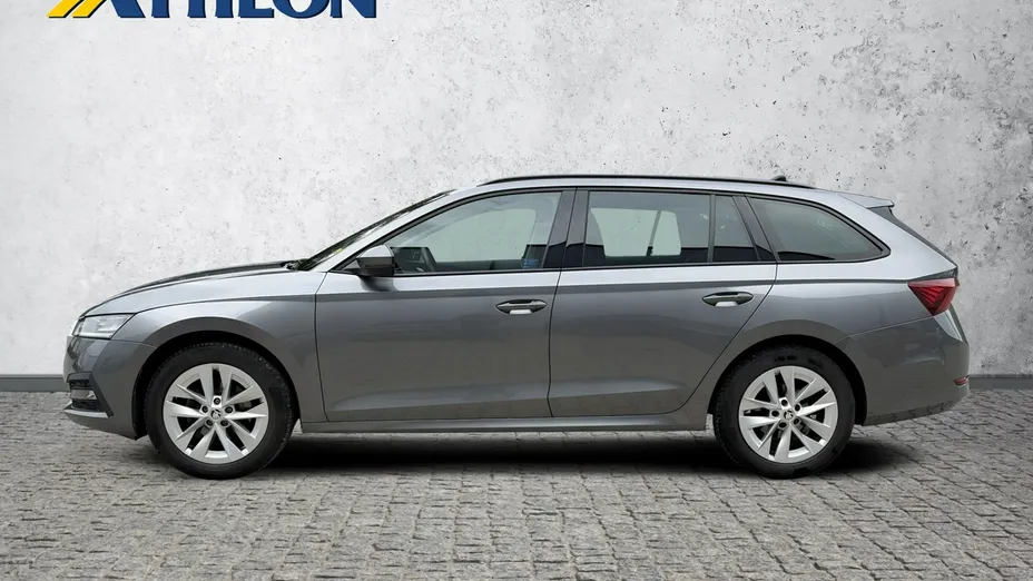 SKODA Octavia -