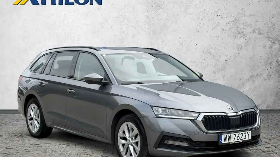 SKODA Octavia -
