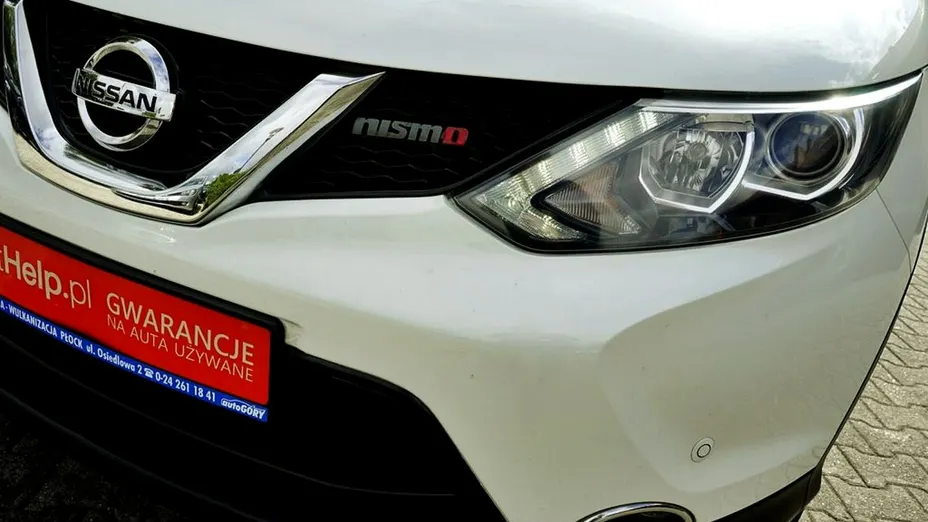NISSAN Qashqai -