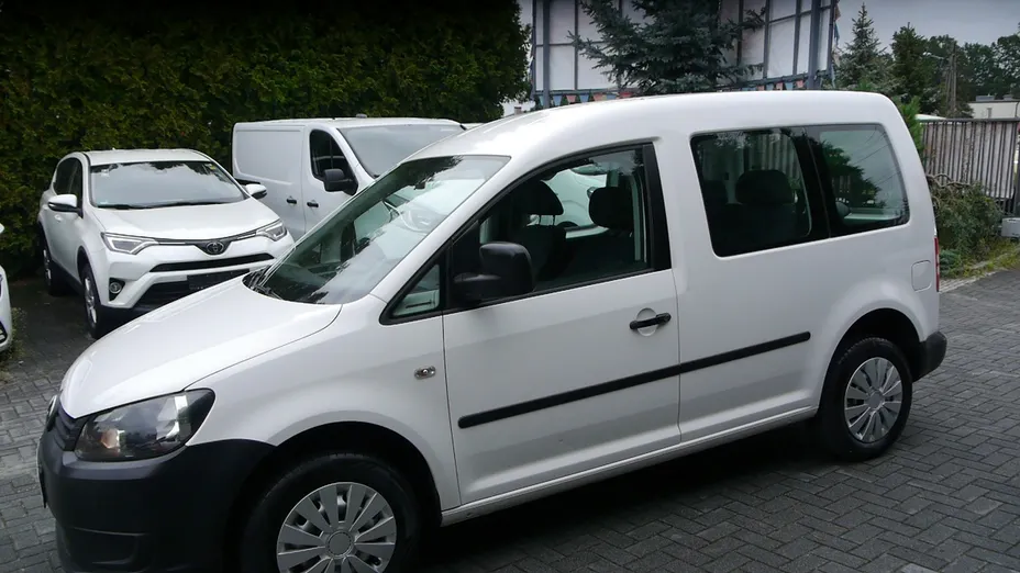 VOLKSWAGEN Caddy -