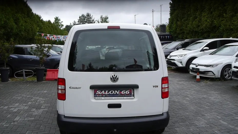 VOLKSWAGEN Caddy -