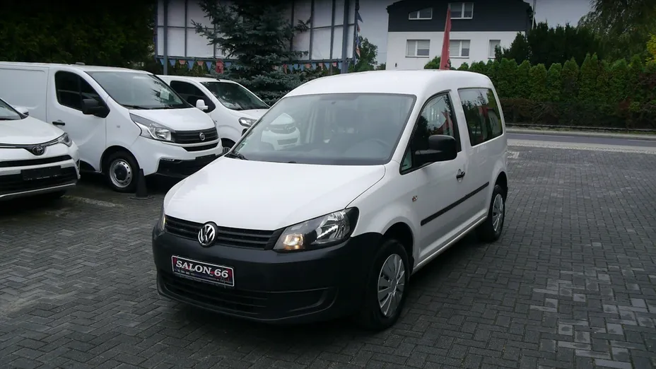 VOLKSWAGEN Caddy -