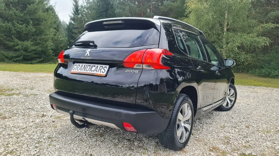 PEUGEOT 2008 -
