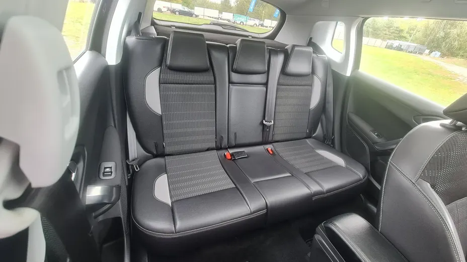 PEUGEOT 2008 -