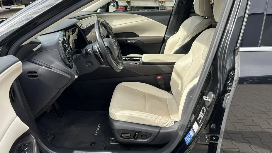 LEXUS RX -
