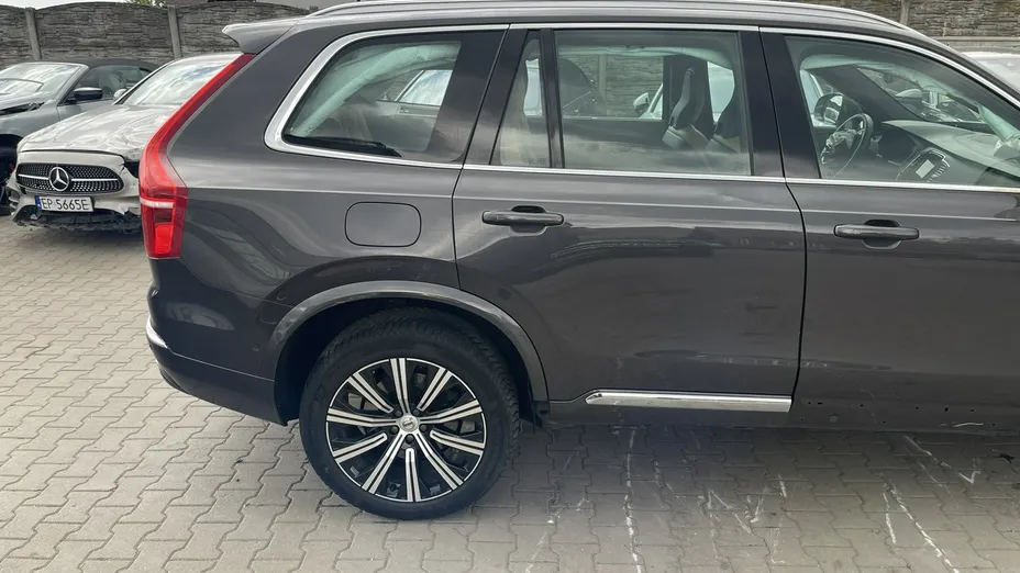 VOLVO XC90 -