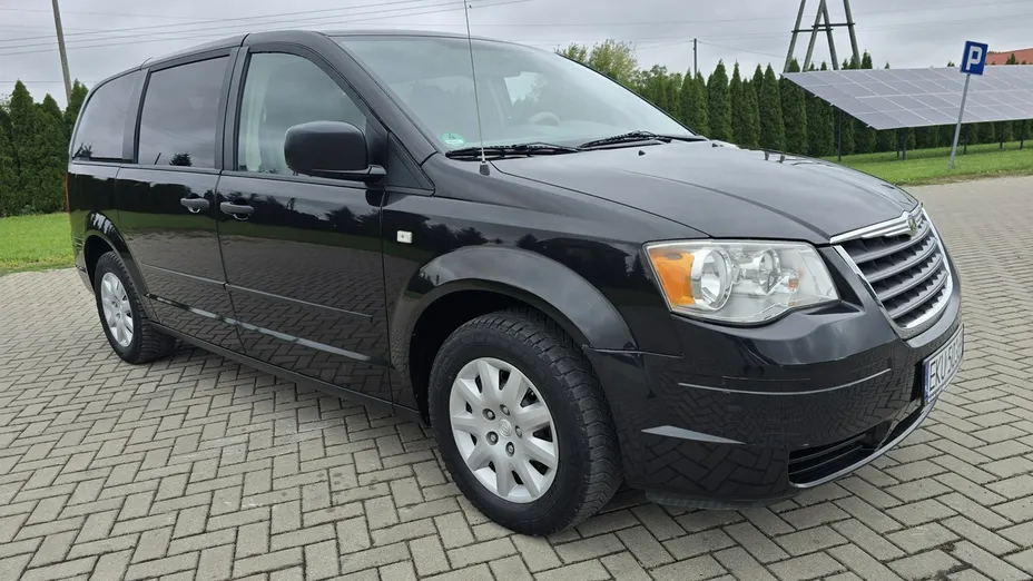CHRYSLER Town & Country -