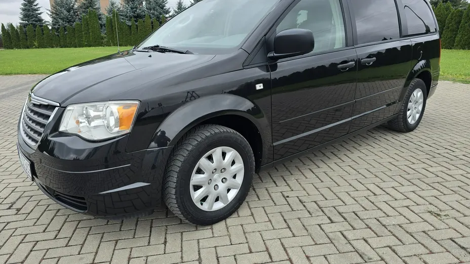 CHRYSLER Town & Country -