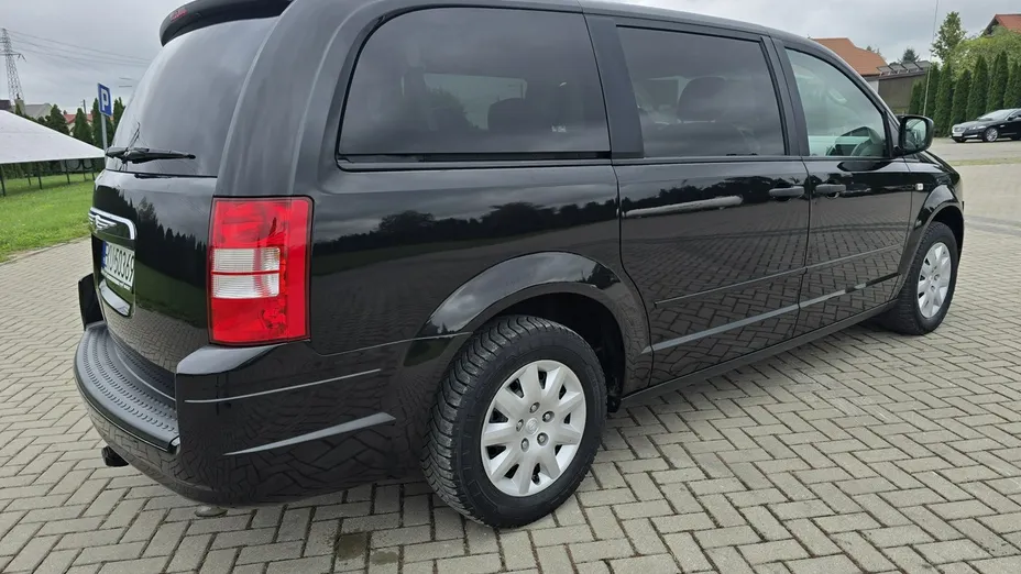 CHRYSLER Town & Country -