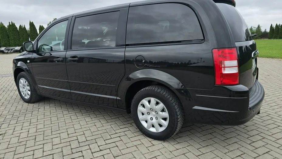CHRYSLER Town & Country -