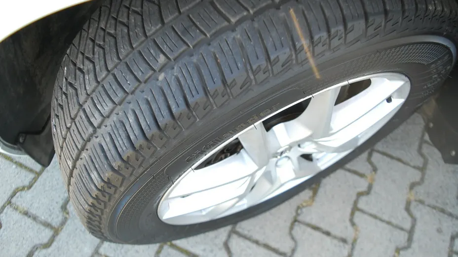 VOLVO XC60 -