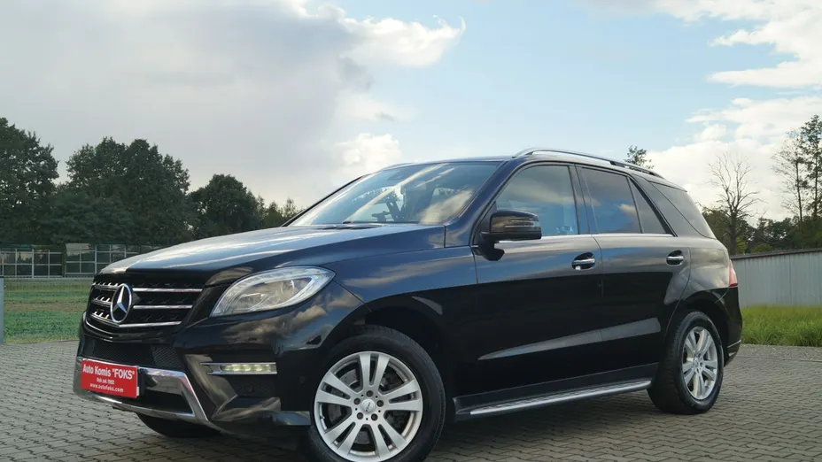 MERCEDES-BENZ ML -