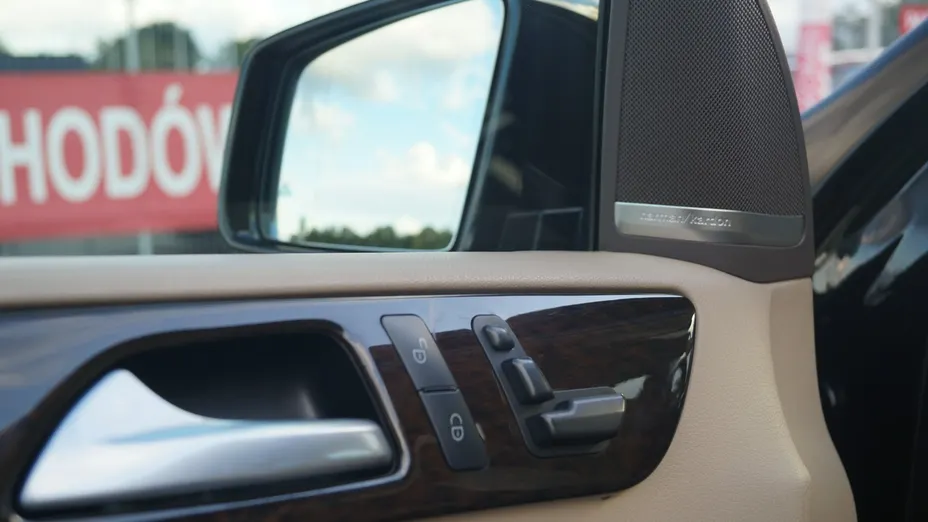 MERCEDES-BENZ ML -