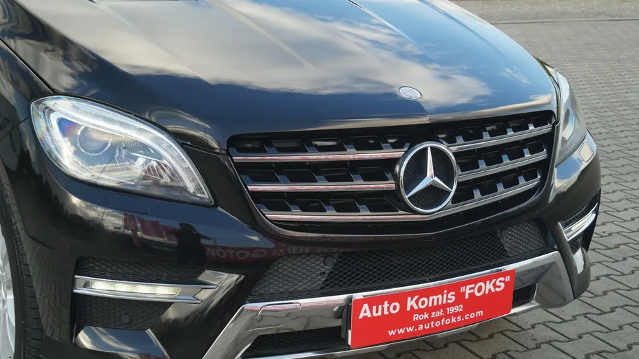 MERCEDES-BENZ ML -