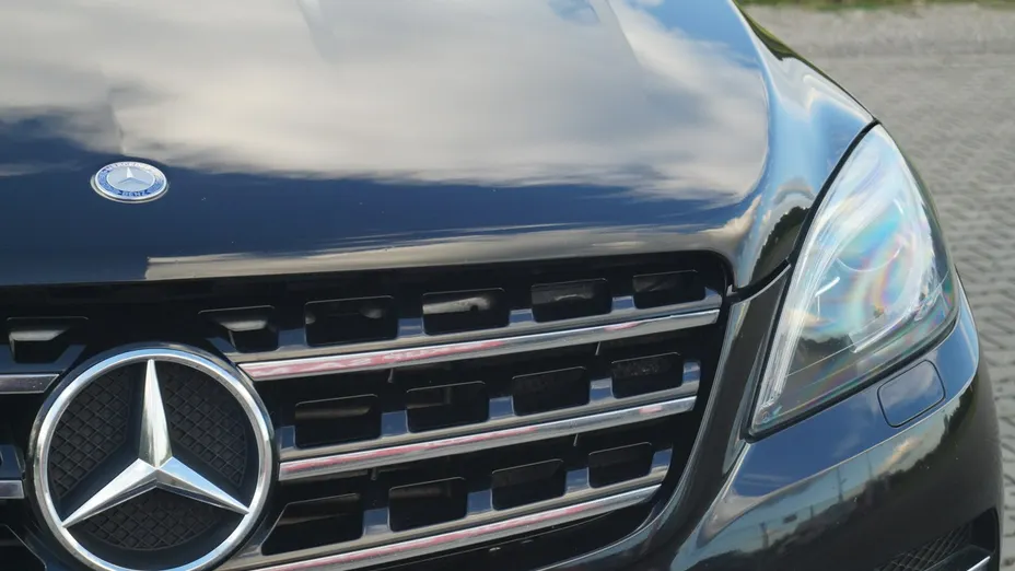 MERCEDES-BENZ ML -