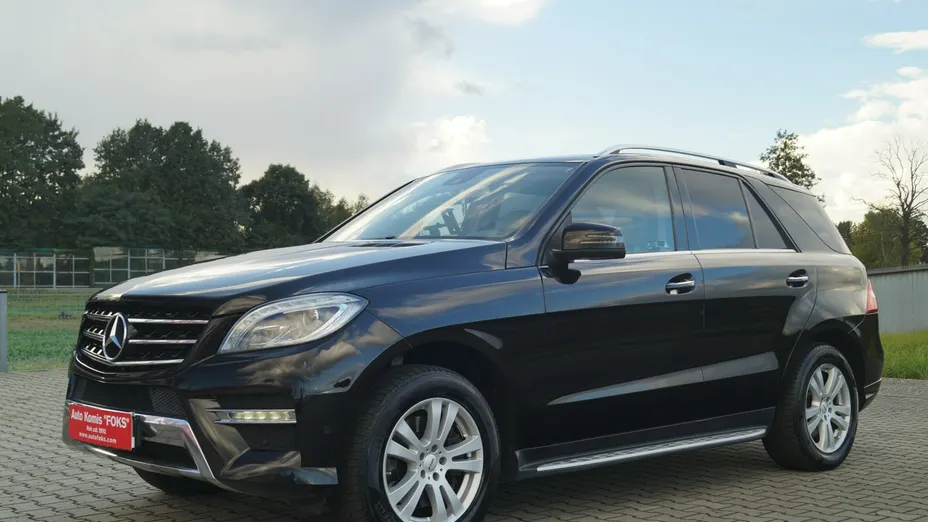 MERCEDES-BENZ ML -