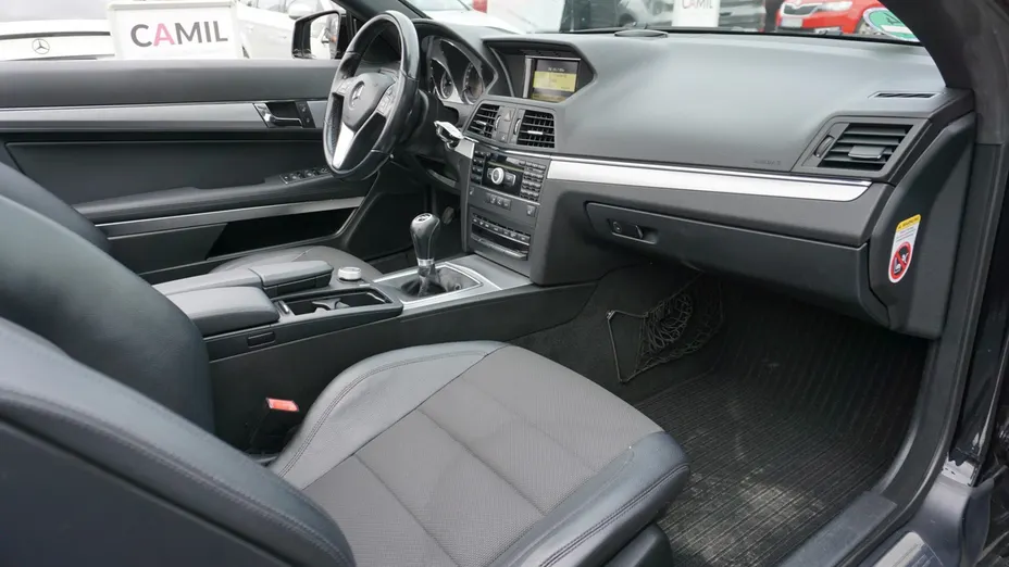 MERCEDES-BENZ E Klasa -