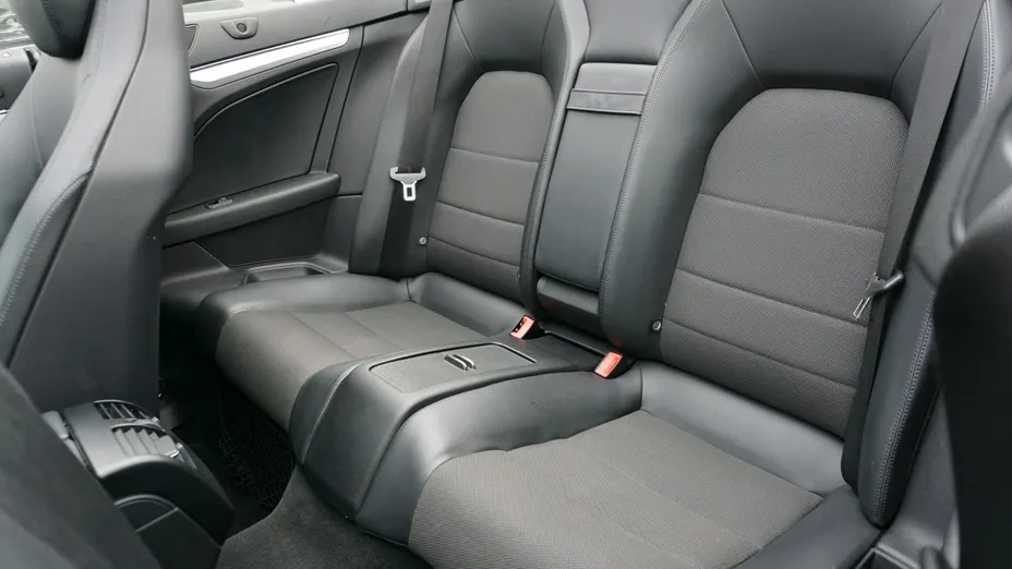 MERCEDES-BENZ E Klasa -
