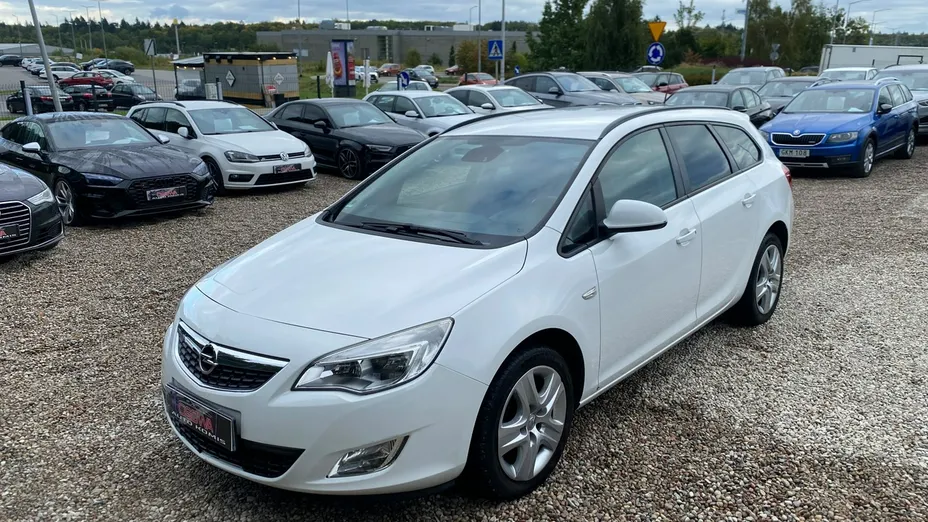 OPEL Astra -