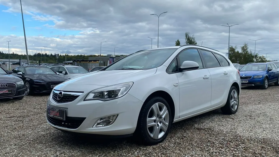 OPEL Astra -
