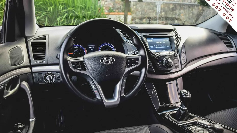 HYUNDAI i40 -