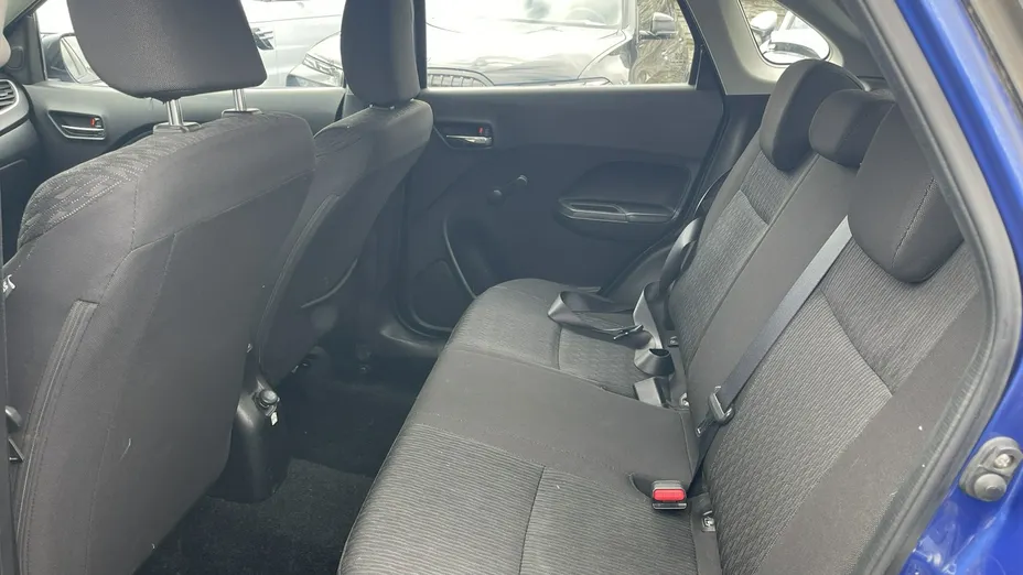 SUZUKI Baleno -