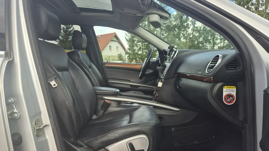 MERCEDES-BENZ GL -
