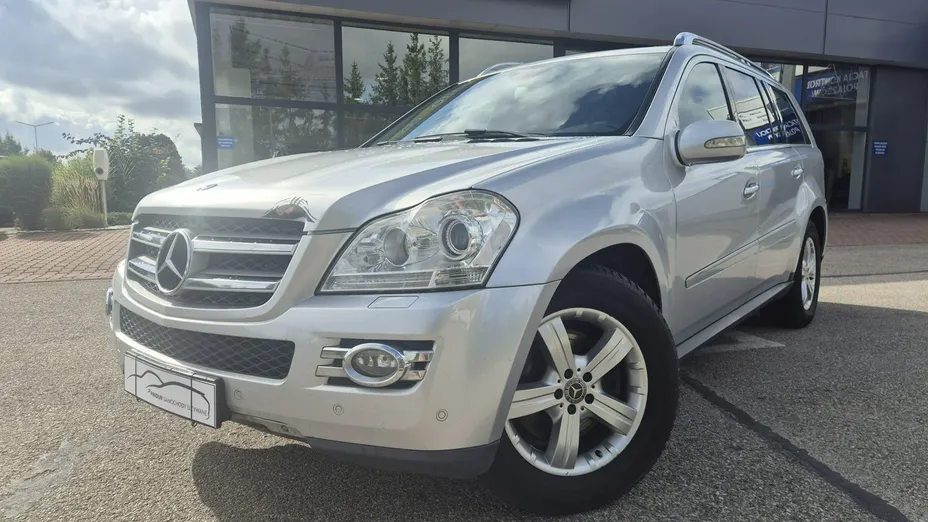 MERCEDES-BENZ GL -