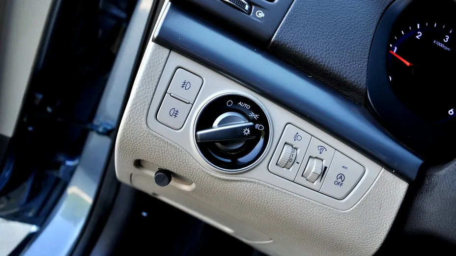 HYUNDAI i40 -