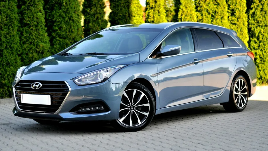 HYUNDAI i40 -