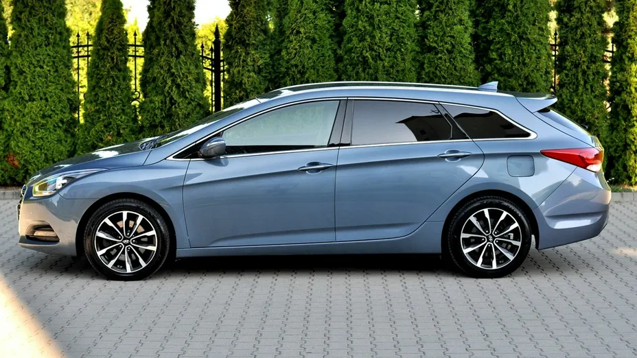HYUNDAI i40 -