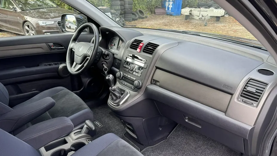 HONDA CR-V -