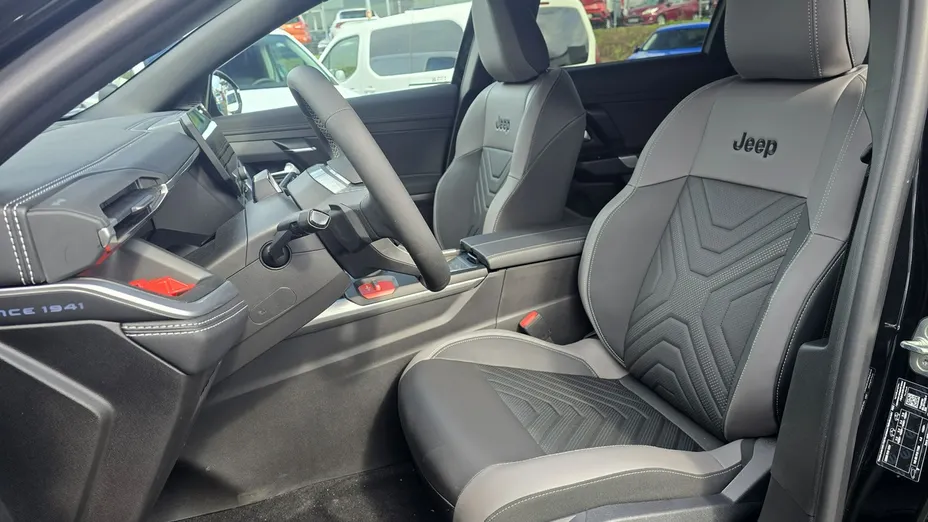 JEEP Compass -