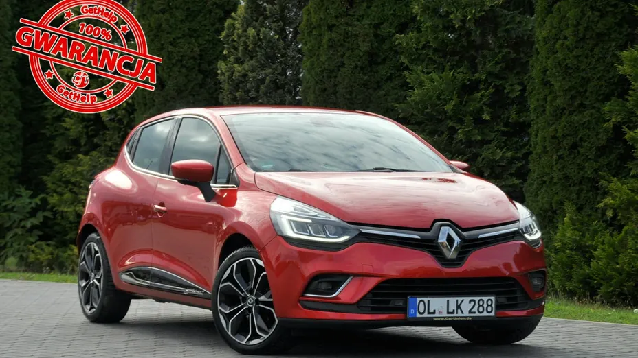 RENAULT Clio -