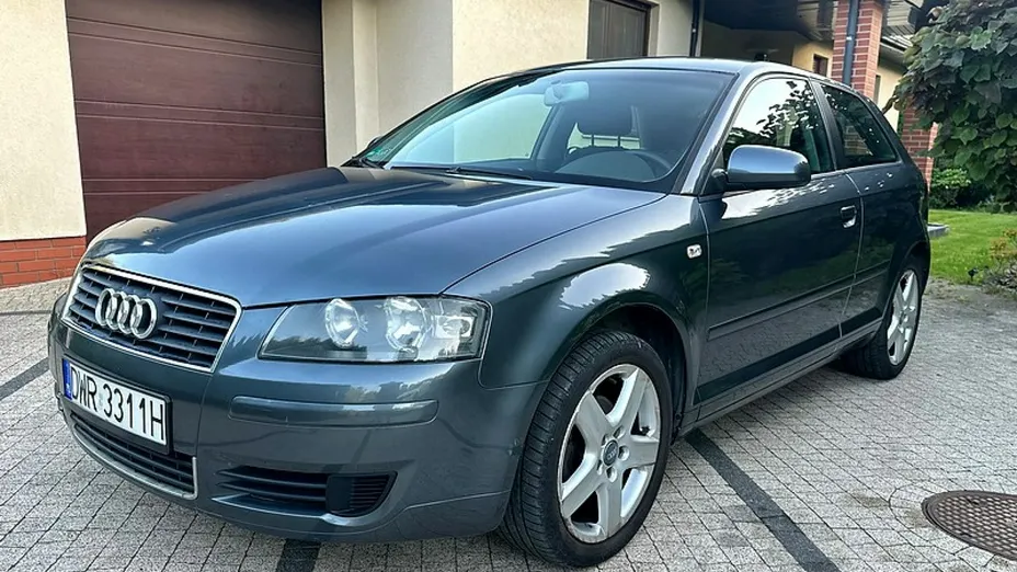 AUDI A3 -