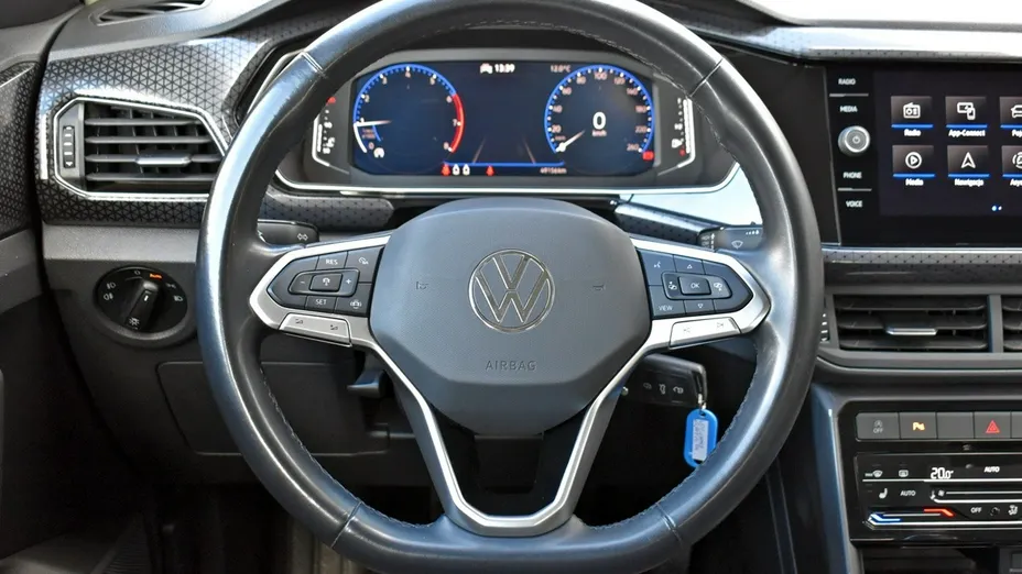 VOLKSWAGEN T-Cross -