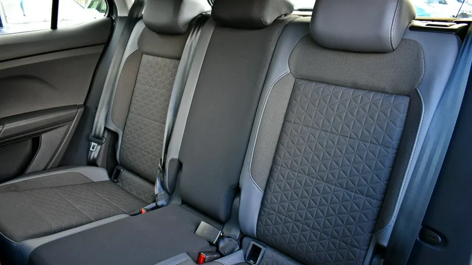 VOLKSWAGEN T-Cross -