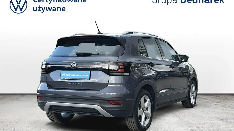 VOLKSWAGEN T-Cross -