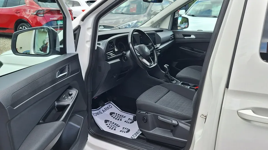 VOLKSWAGEN Caddy -