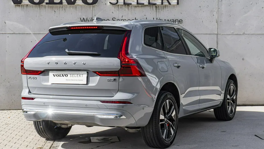 VOLVO XC60 -