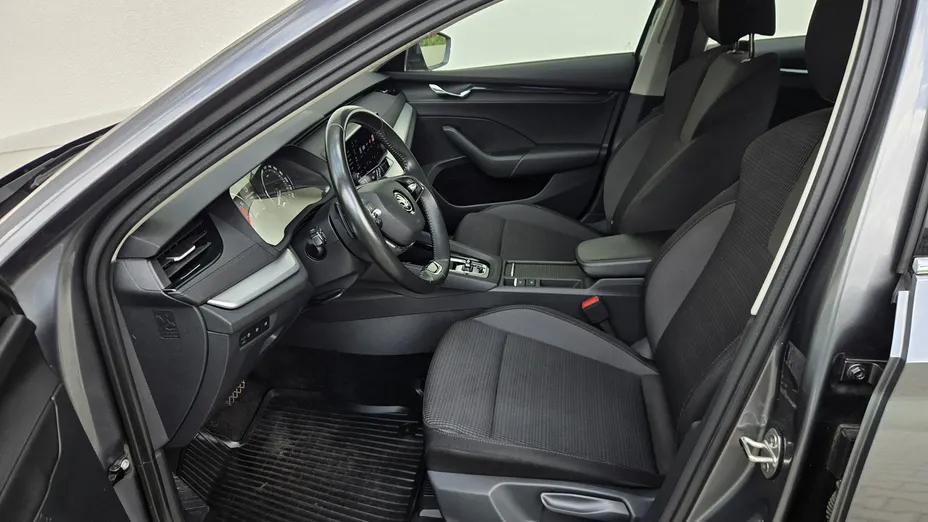 SKODA Octavia -