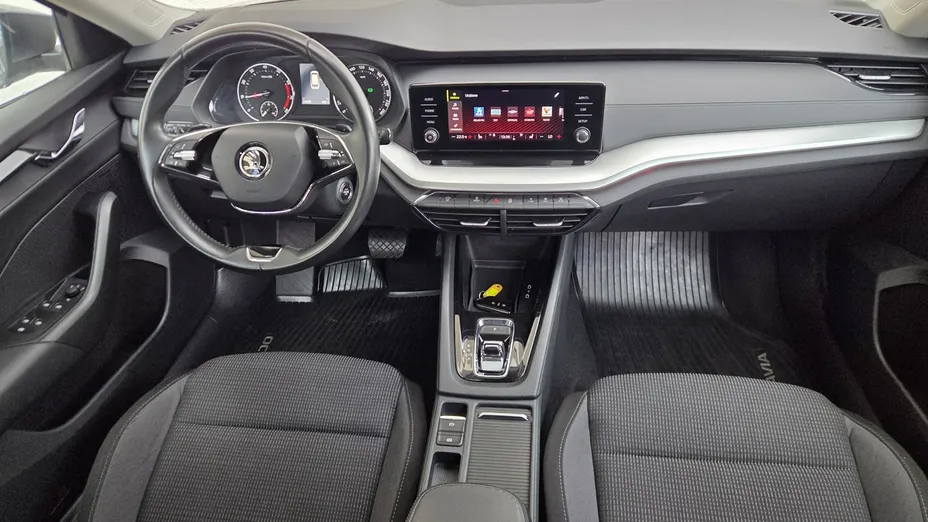 SKODA Octavia -