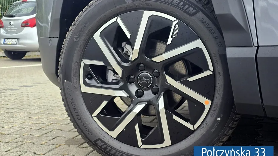 JEEP Compass -