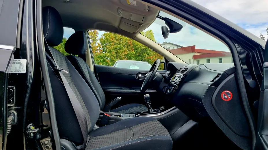 NISSAN Pulsar -