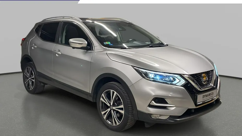 NISSAN Qashqai -